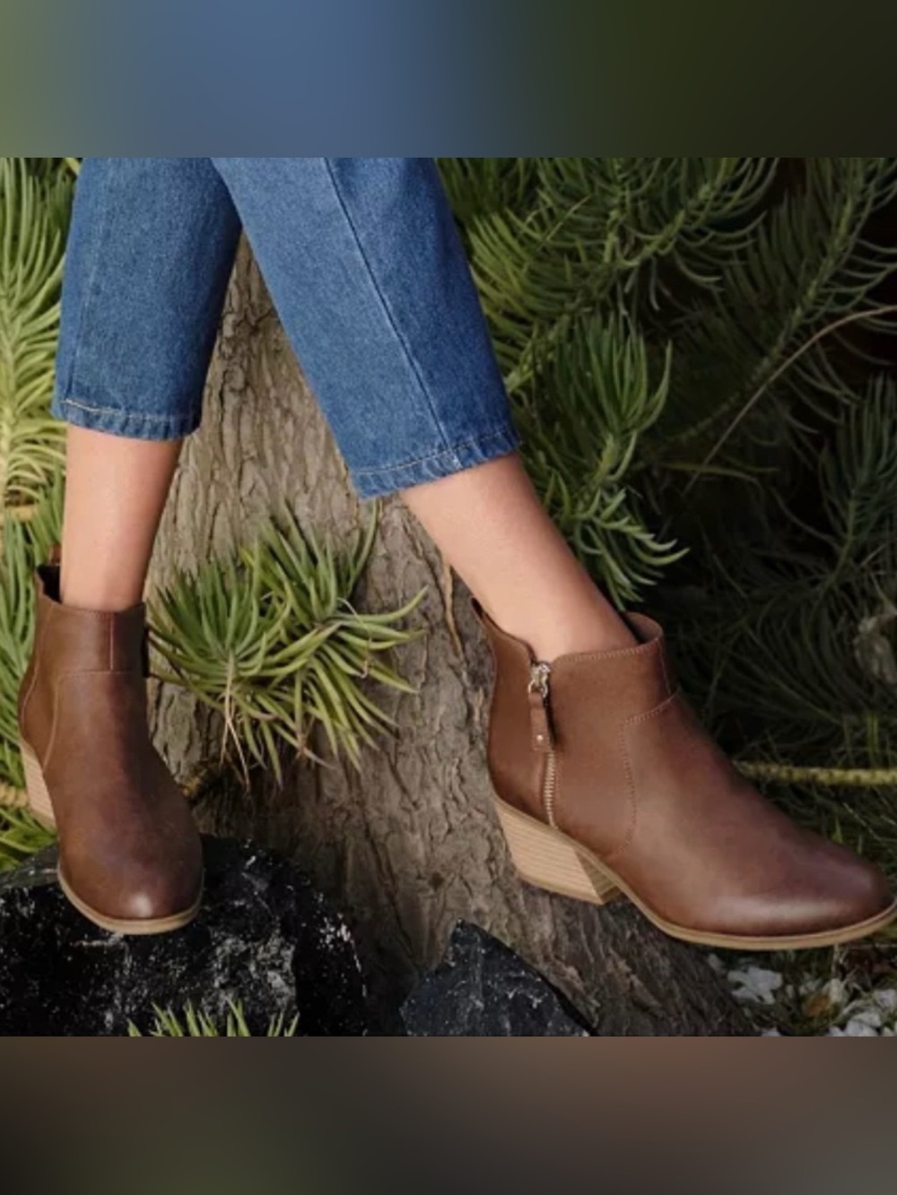 DR SCHOLLS Womens Brown Anti-Odor Insole Western Style Lawless Zip-Up Booties